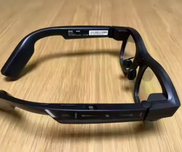 نظارات TCL RayNeo X2 للواقع المعزز، نظارات ذكية ثنائية العدسة بألوان كاملة مع ترجمة واجوبه بالذكاء الاصطناعي